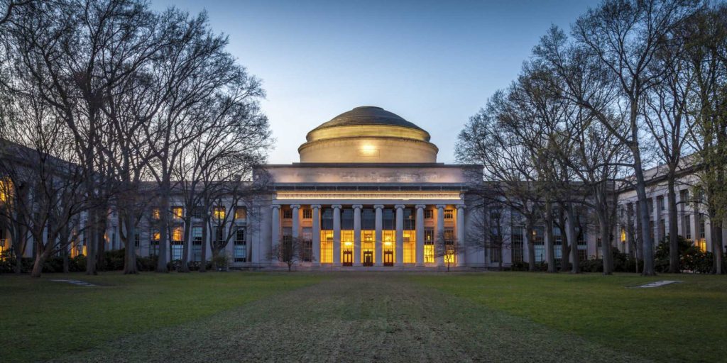 Выпускники MIT получат блокчейн-дипломы уже в этом месяце