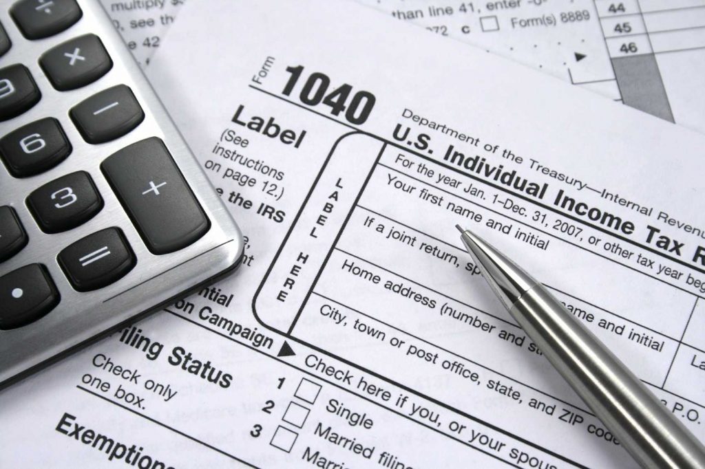 В Америке ищут лиц, уклоняющихся от налогов, с помощью битко� …